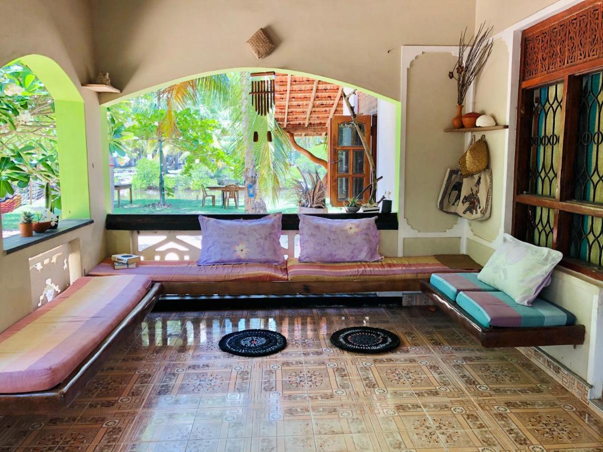 مبيت وإفطار كالبيتيا Kite House Cafe المظهر الخارجي الصورة